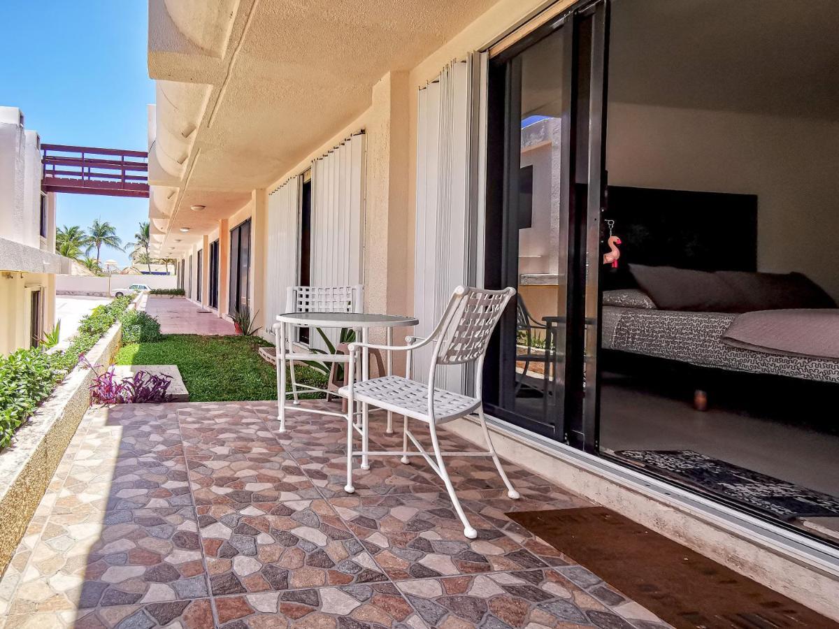 Villa Aurora Beautiful Beachfront Apartment 坎昆 外观 照片